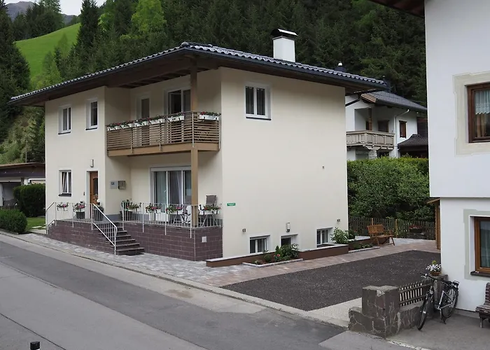 Dolomitenheim شقة *