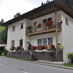 Dolomitenheim Appartement Außervillgraten